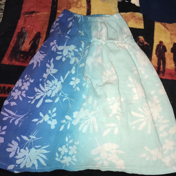 Blue flowery and yellow dress bundle 💕 - Picture 4 of 5